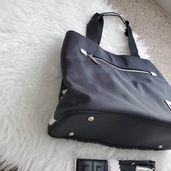 Versace Silver and Black Tote Bag with Structured Shape - Picture 3 of 9